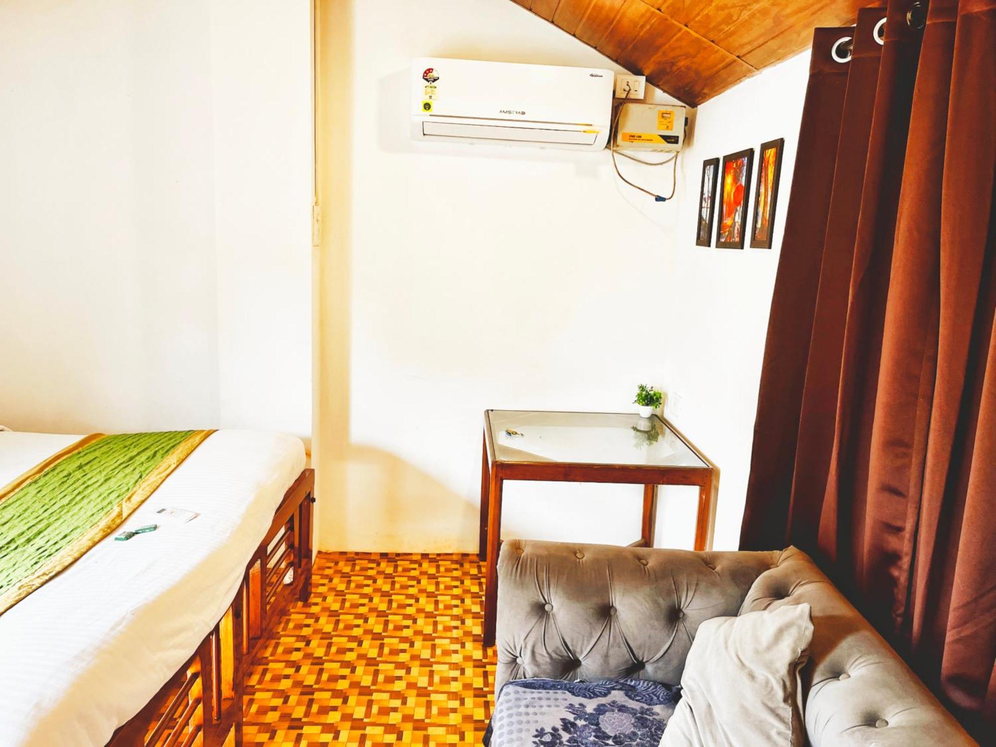 Red Sea Beach Resort Anjuna Exterior photo