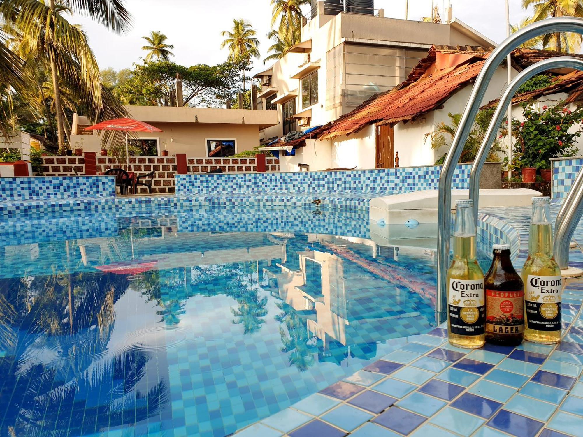Red Sea Beach Resort Anjuna Exterior photo