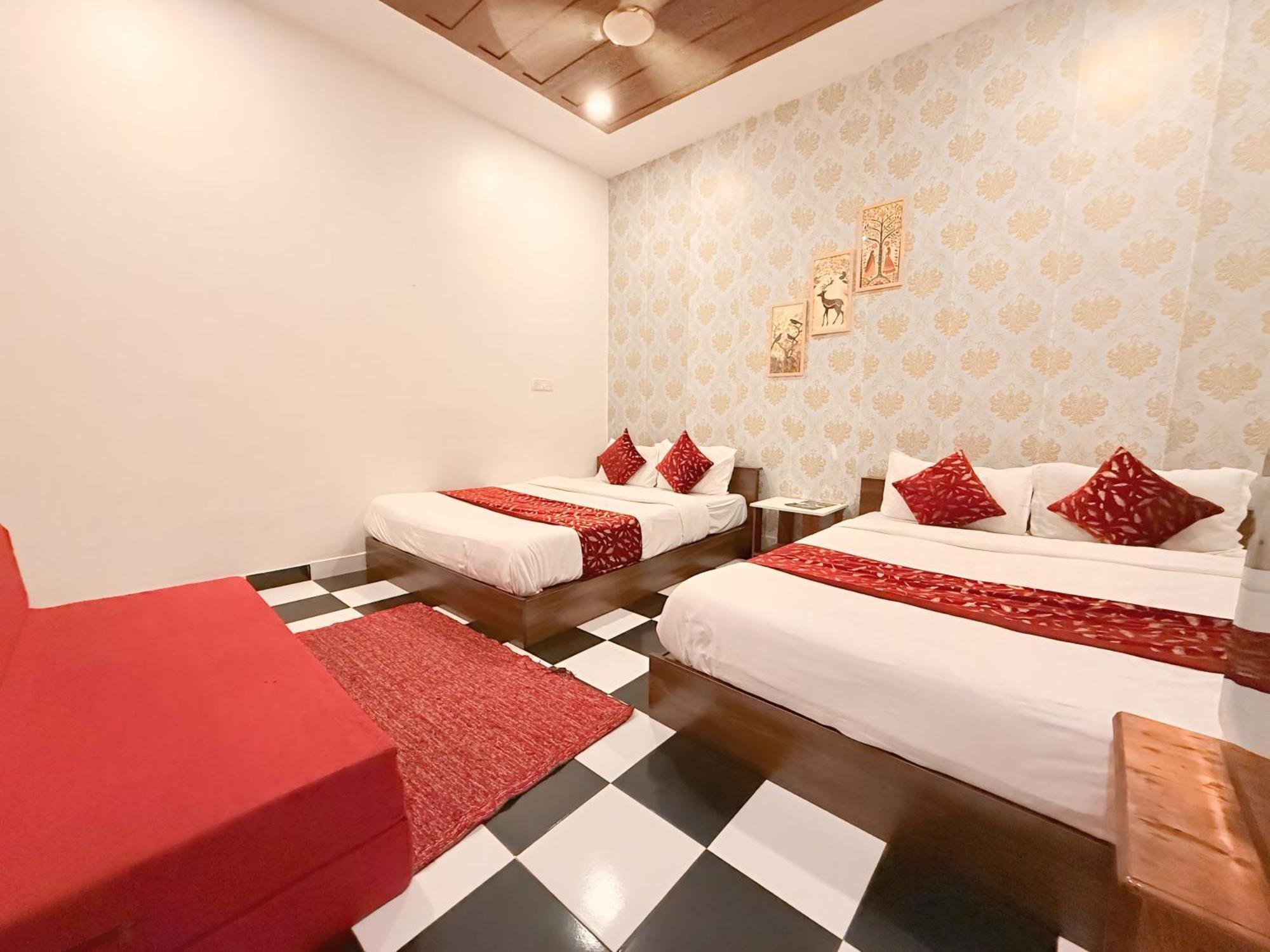 Red Sea Beach Resort Anjuna Exterior photo